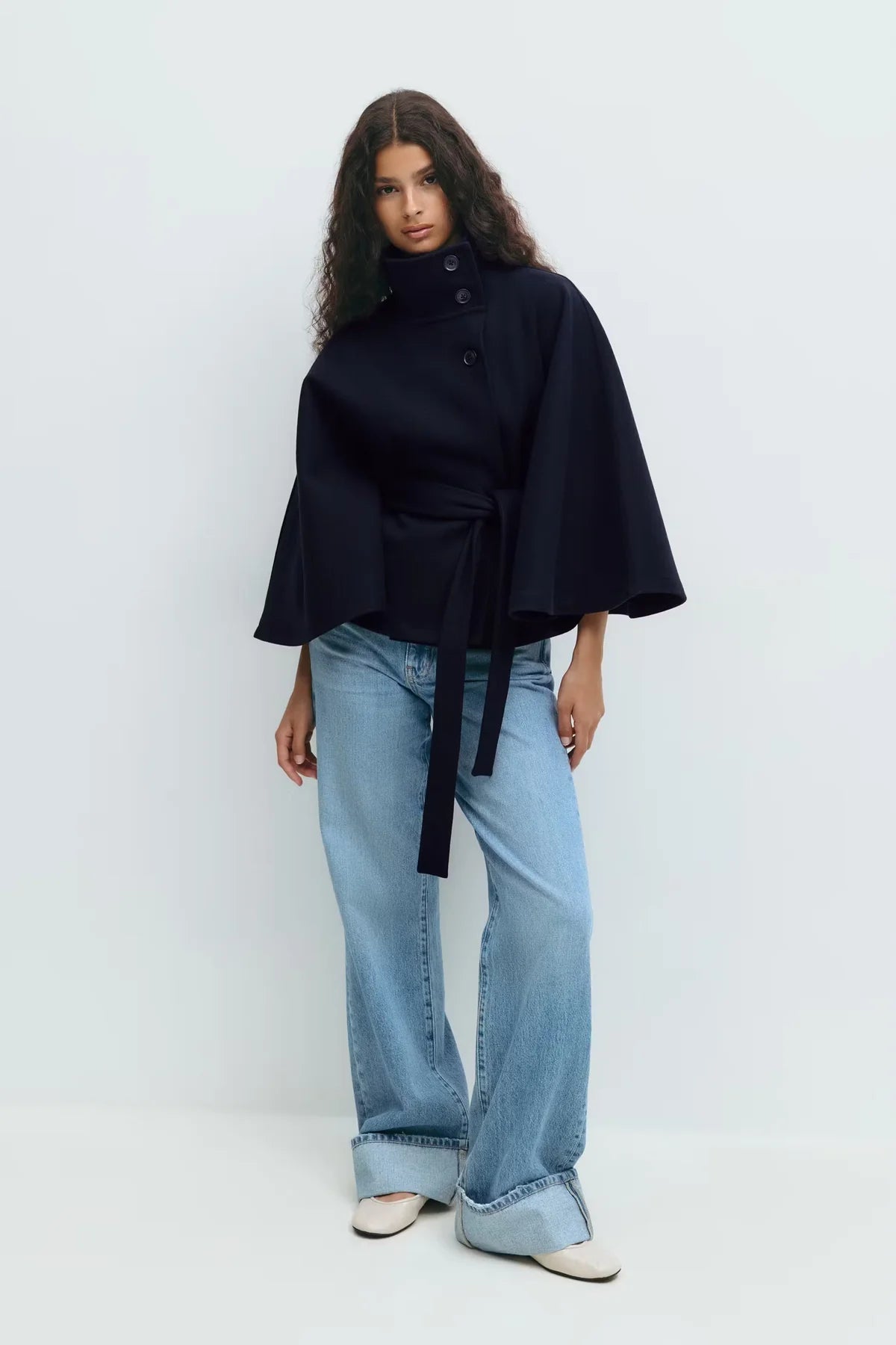 Belt cape jacket