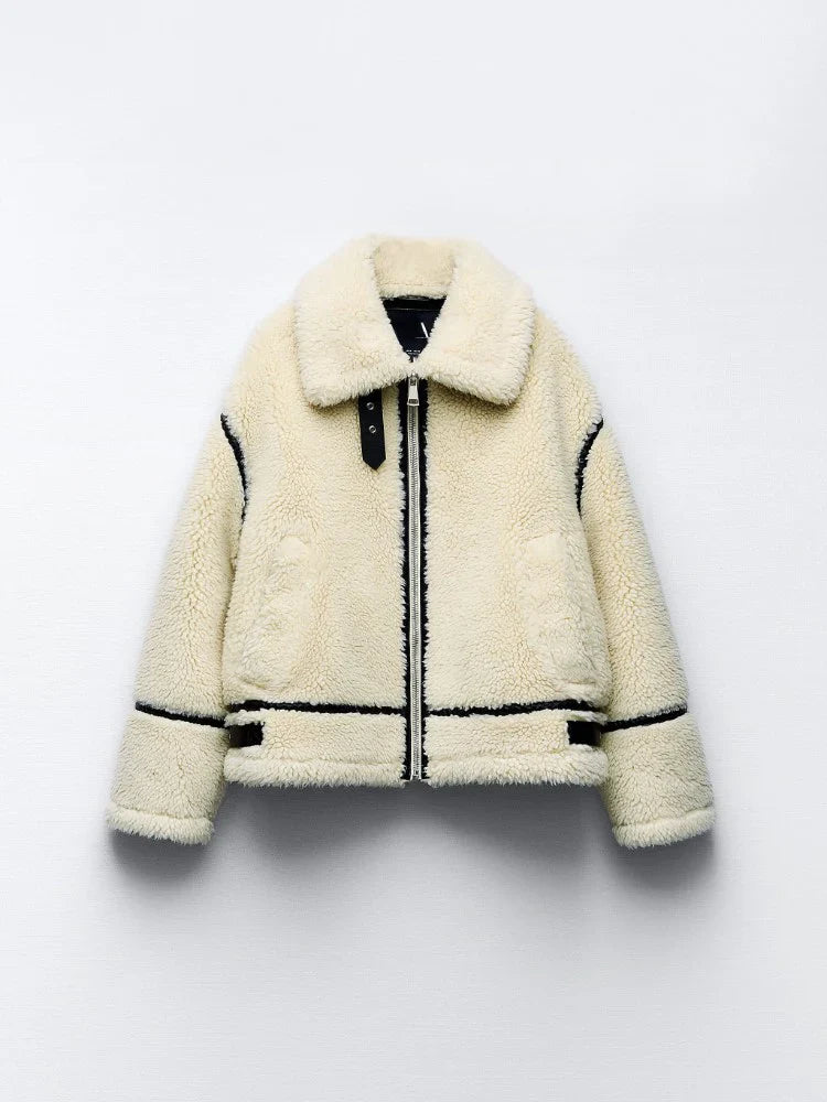 Eva’s Cozy Jacket