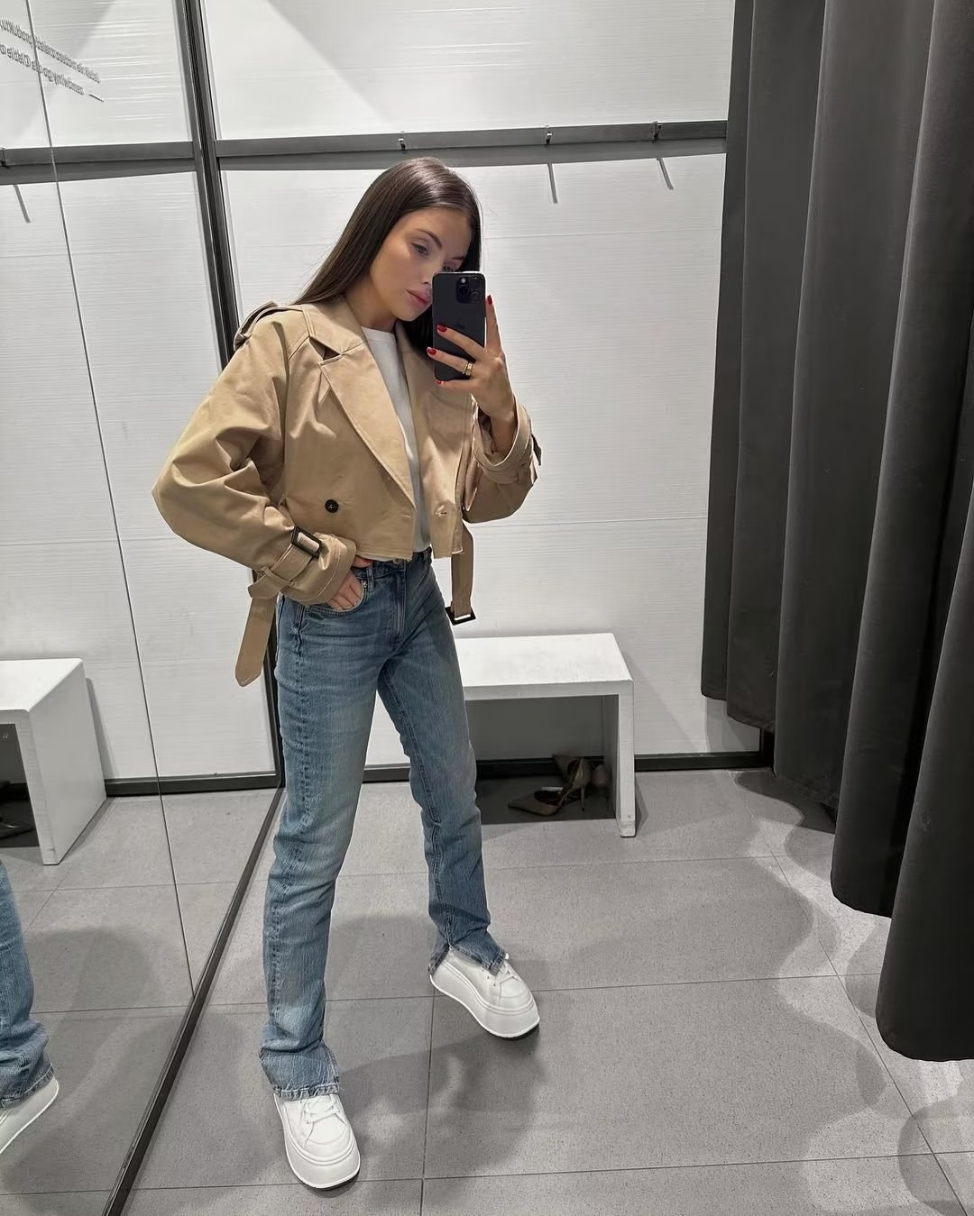 Isabella’s Classic Trench Jacket