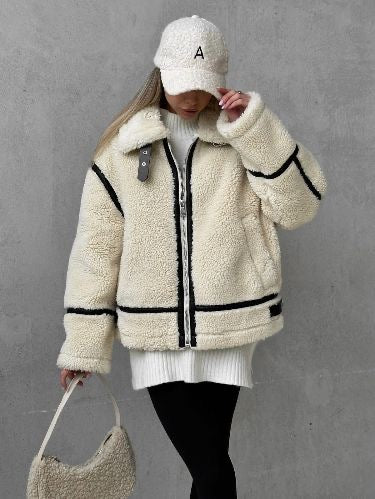 Eva’s Cozy Jacket