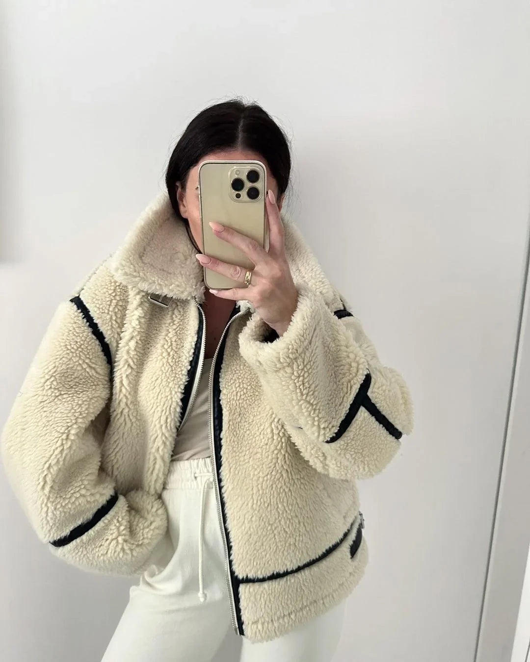 Eva’s Cozy Jacket